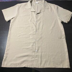 Men's Short-Sleeve Button-Up Shirt in Light Beige
